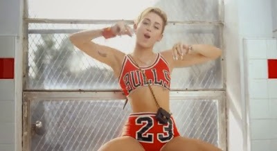 Mike Will Made It feat. Miley Cyrus Juicy J Wiz Khalifa 23 Official Video4
