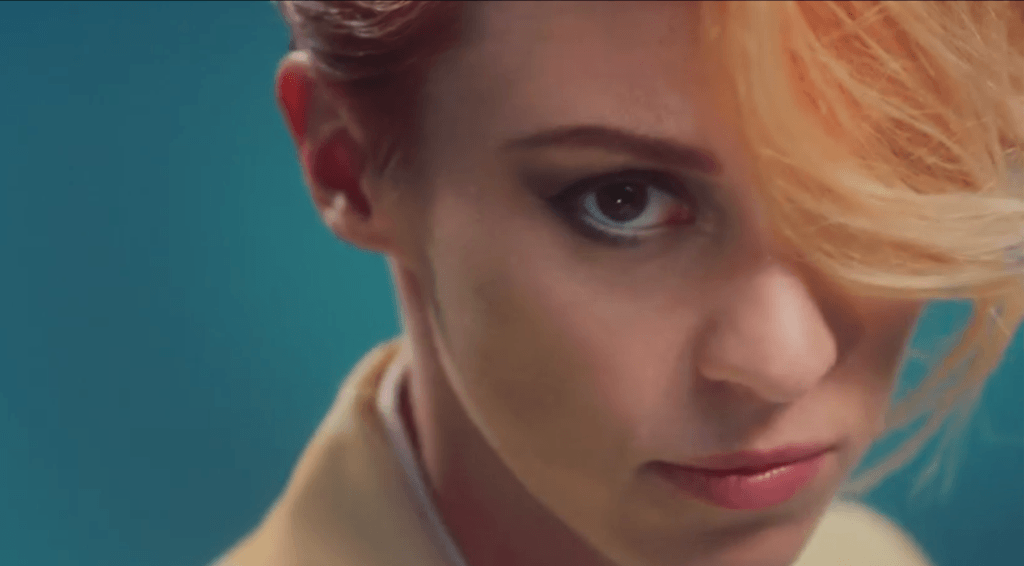 la roux kiss and not tell