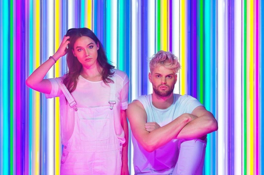 sofi tukker best friend mw2dxt